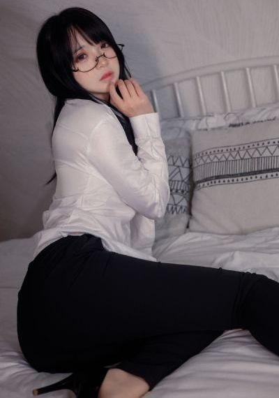 精品国产综合久久久久久蜜桃_4K视频大全