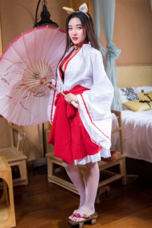 唐伯虎再约高三球服在线看_DVD迅雷电影在线