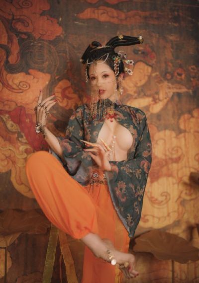 薤白的第一只猫小宝视频_DVD高清免费观看
